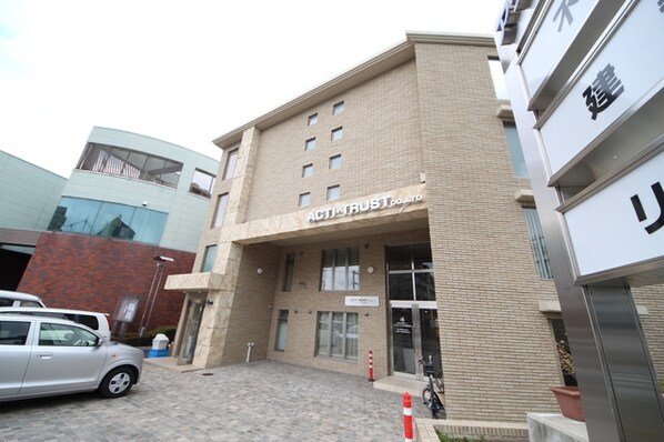 アトーレ下落合マンションの物件外観写真